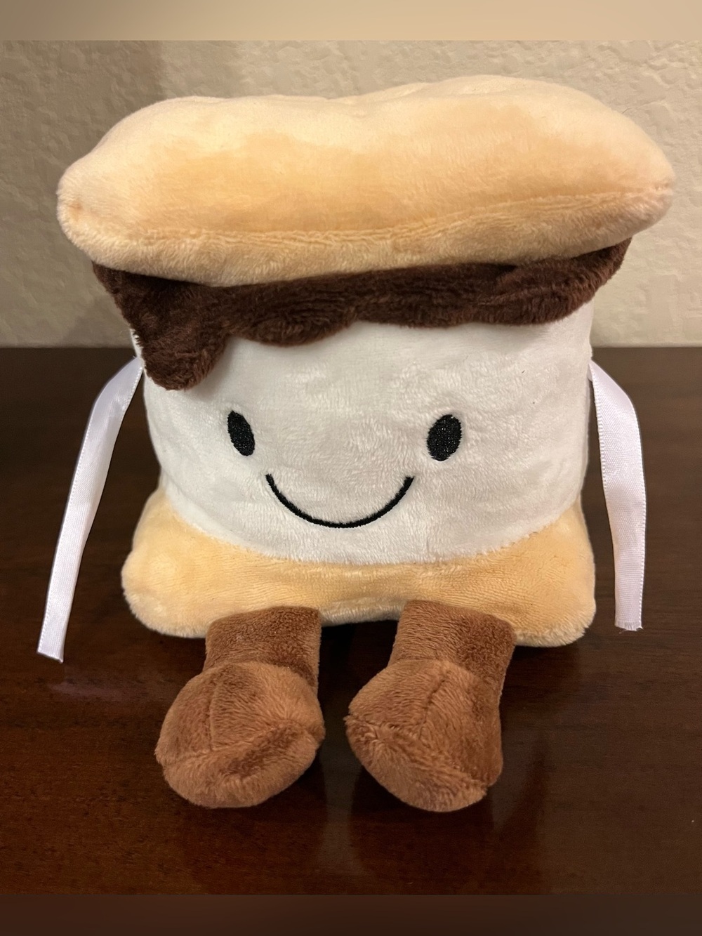 Frankfort S’More Plush Marshmallow Smiling Face & Dangling Legs 5”